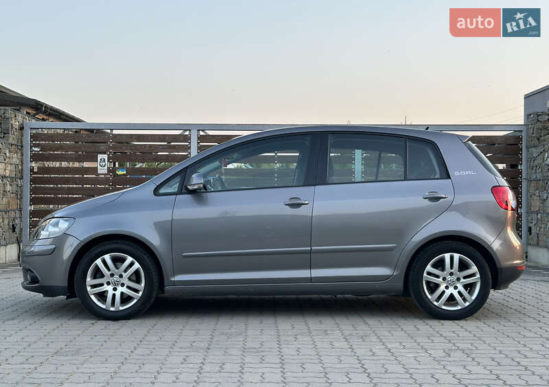 Хэтчбек Volkswagen Golf Plus 2006 в Стрые