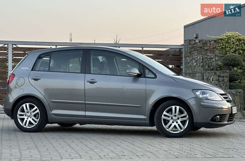 Хэтчбек Volkswagen Golf Plus 2006 в Стрые