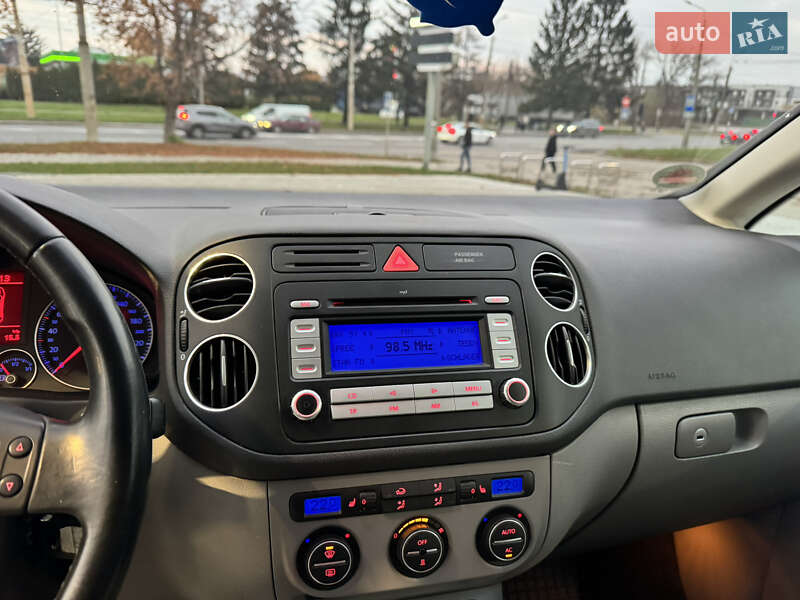 Хэтчбек Volkswagen Golf Plus 2009 в Луцке