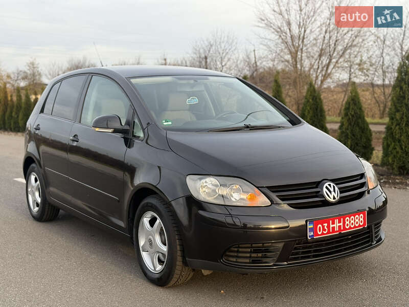 Хетчбек Volkswagen Golf Plus 2006 в Березані