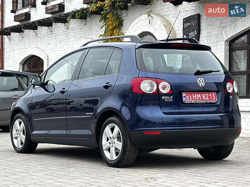 Хэтчбек Volkswagen Golf Plus 2009 в Красилове
