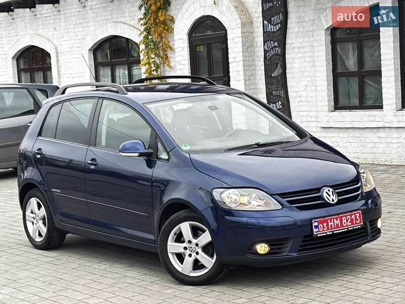 Хэтчбек Volkswagen Golf Plus 2009 в Красилове