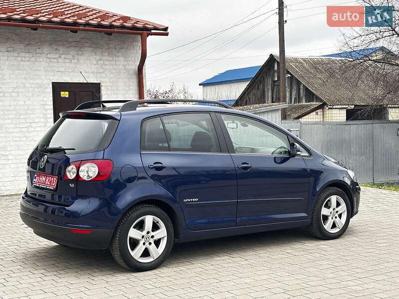 Хэтчбек Volkswagen Golf Plus 2009 в Красилове