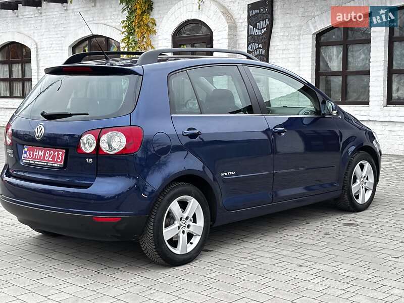 Хэтчбек Volkswagen Golf Plus 2009 в Красилове