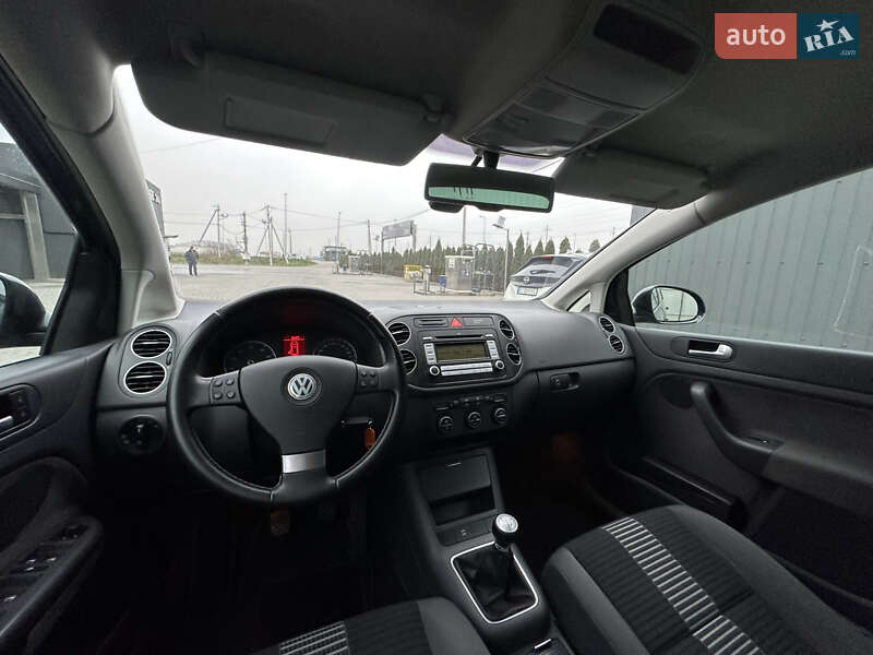 Хэтчбек Volkswagen Golf Plus 2007 в Львове