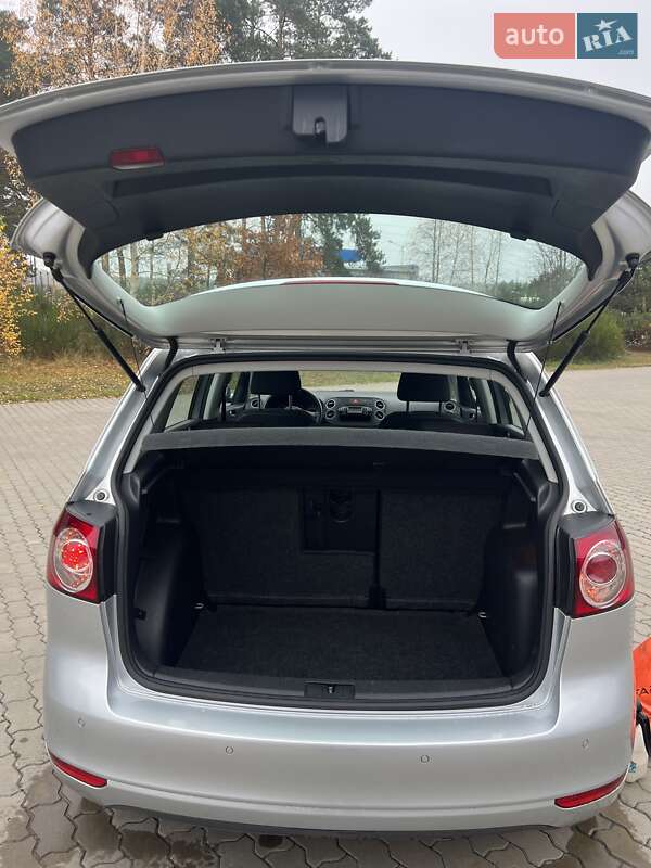 Хэтчбек Volkswagen Golf Plus 2010 в Костополе фото 27 Хэтчбек Volkswagen Golf Plus 2010 в Костополе