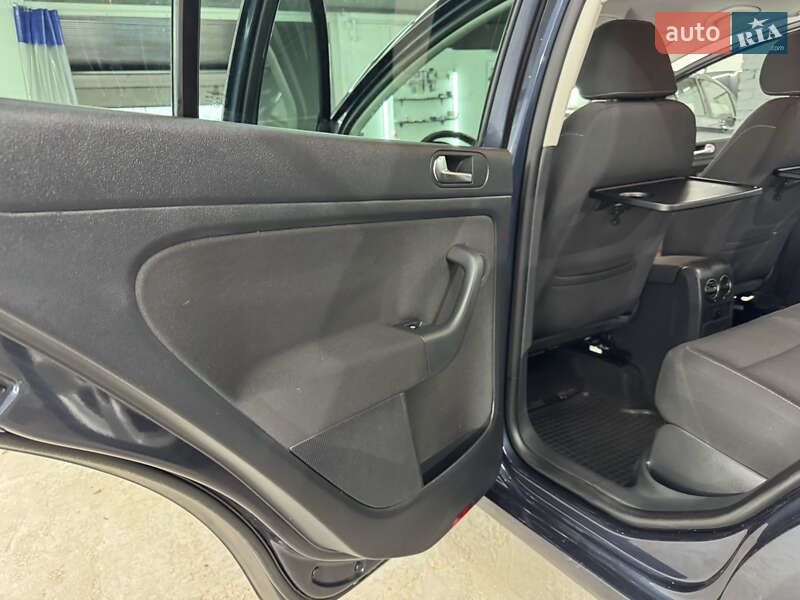 Хетчбек Volkswagen Golf Plus 2011 в Кременці