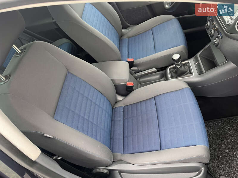 Хэтчбек Volkswagen Golf Plus 2007 в Звягеле фото 33 Хэтчбек Volkswagen Golf Plus 2007 в Звягеле