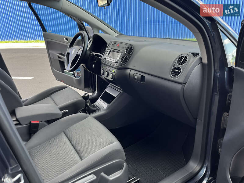 Хэтчбек Volkswagen Golf Plus 2007 в Мукачево