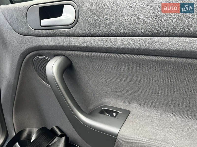 Хэтчбек Volkswagen Golf Plus 2007 в Мукачево