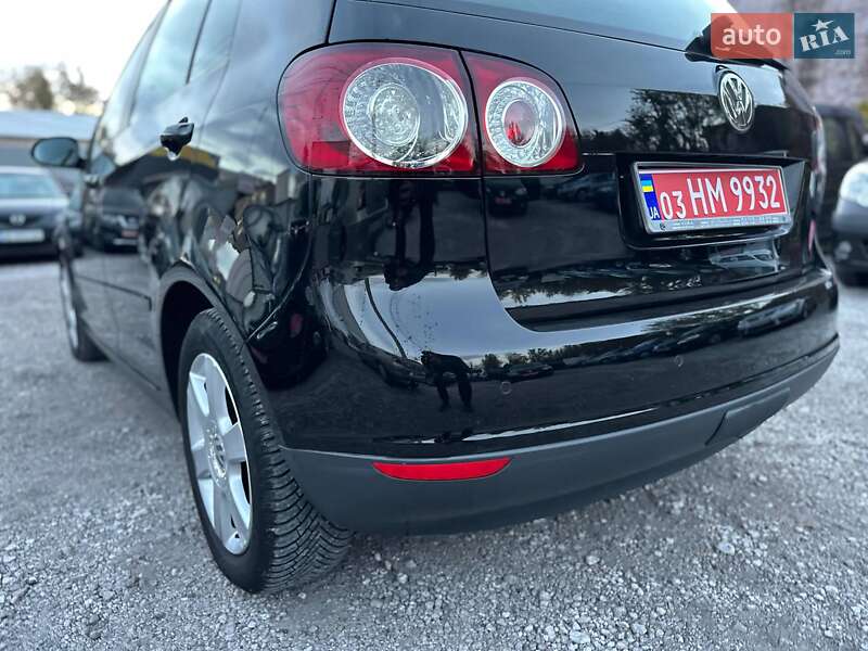 Хэтчбек Volkswagen Golf Plus 2008 в Каменском
