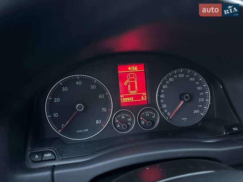 Хэтчбек Volkswagen Golf Plus 2008 в Каменском