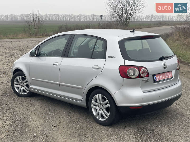 Хетчбек Volkswagen Golf Plus 2007 в Корсунь-Шевченківському фото 6 Хетчбек Volkswagen Golf Plus 2007 в Корсунь-Шевченківському