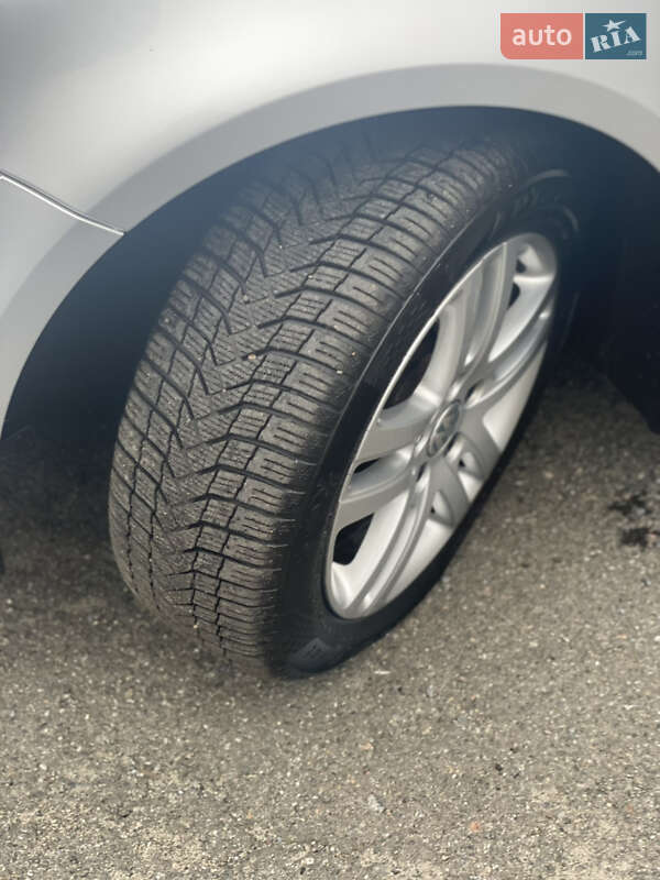 Хетчбек Volkswagen Golf Plus 2007 в Корсунь-Шевченківському фото 37 Хетчбек Volkswagen Golf Plus 2007 в Корсунь-Шевченківському