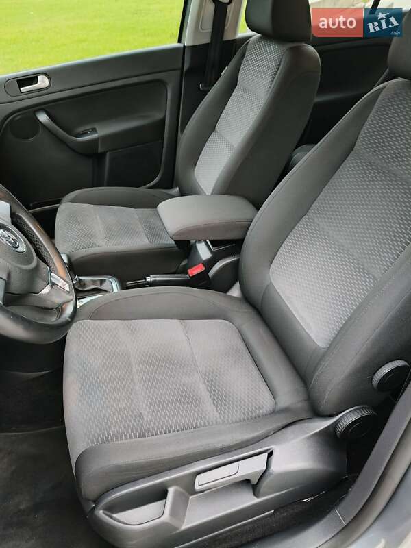 Хэтчбек Volkswagen Golf Plus 2009 в Луцке фото 45 Хэтчбек Volkswagen Golf Plus 2009 в Луцке