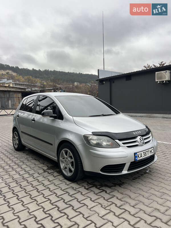 Хетчбек Volkswagen Golf Plus 2005 в Могилів-Подільському