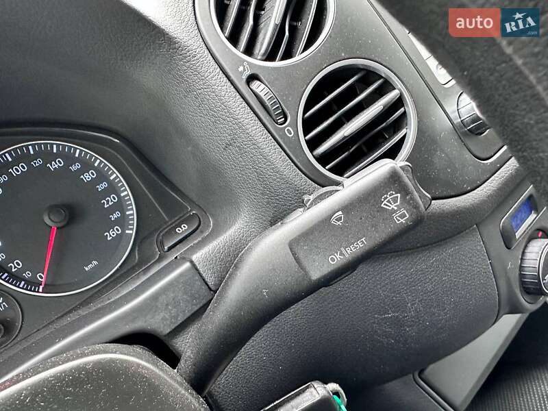 Хэтчбек Volkswagen Golf Plus 2006 в Кропивницком