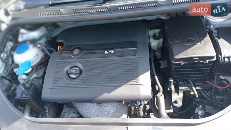 Хетчбек Volkswagen Golf Plus 2006 в Полтаві