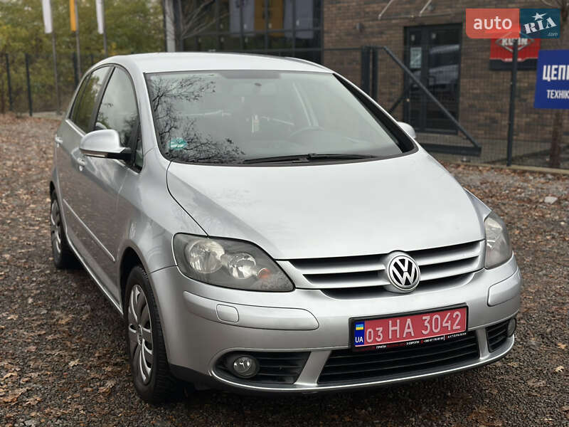 Хэтчбек Volkswagen Golf Plus 2006 в Виннице