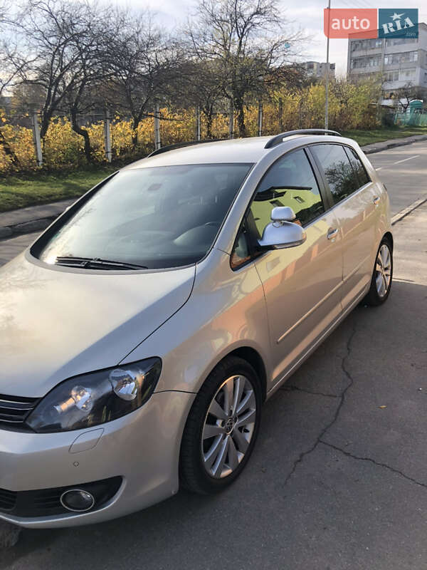 Хэтчбек Volkswagen Golf Plus 2012 в Львове фото Хэтчбек Volkswagen Golf Plus 2012 в Львове