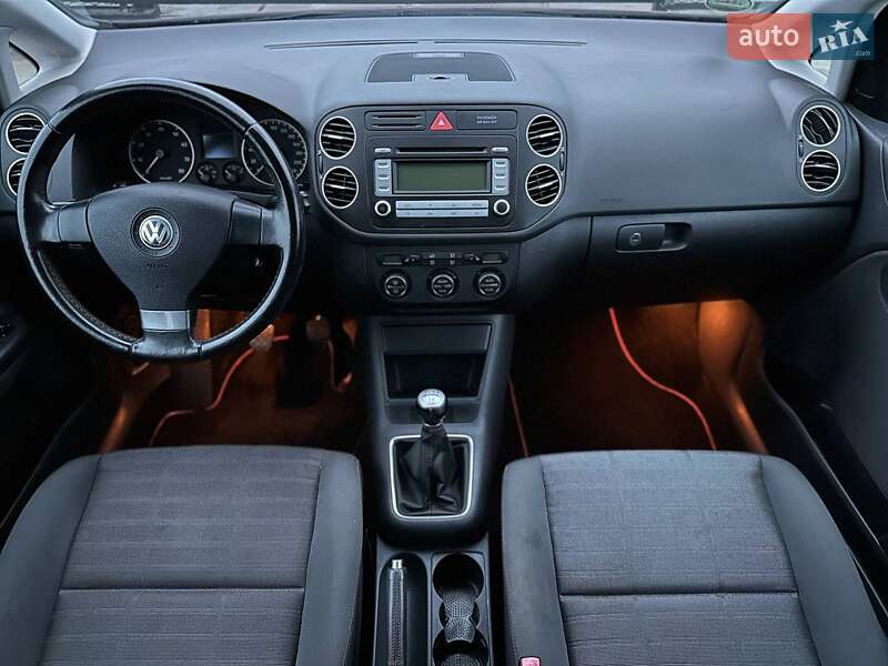 Хэтчбек Volkswagen Golf Plus 2006 в Черкассах