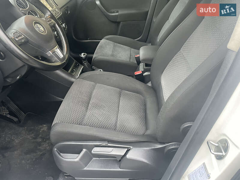 Хэтчбек Volkswagen Golf Plus 2010 в Виноградове