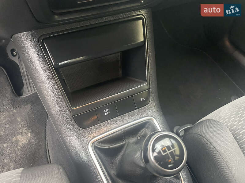 Хэтчбек Volkswagen Golf Plus 2010 в Виноградове