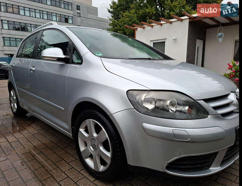 Хэтчбек Volkswagen Golf Plus 2008 в Луцке