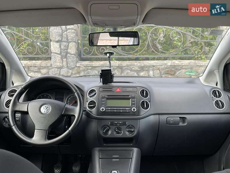 Хэтчбек Volkswagen Golf Plus 2007 в Вознесенске фото 2 Хэтчбек Volkswagen Golf Plus 2007 в Вознесенске