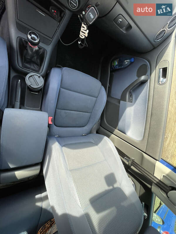 Хэтчбек Volkswagen Golf Plus 2005 в Коломые фото 14 Хэтчбек Volkswagen Golf Plus 2005 в Коломые