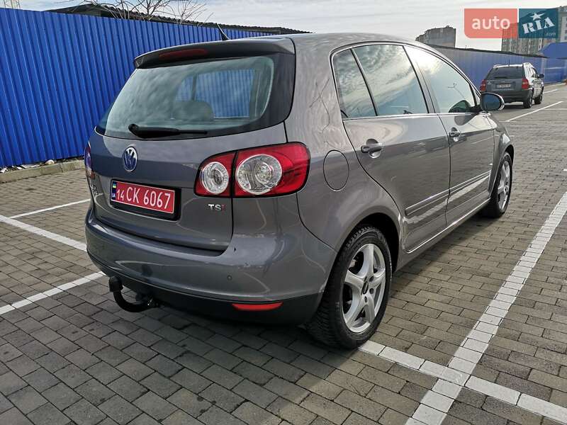 Хэтчбек Volkswagen Golf Plus 2008 в Калуше