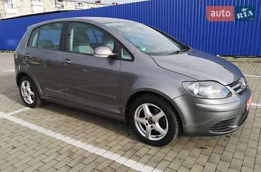Хетчбек Volkswagen Golf Plus 2008 в Калуші