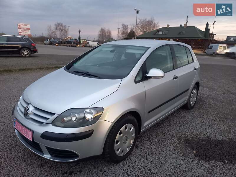 Хетчбек Volkswagen Golf Plus 2006 в Рівному