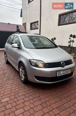 Хэтчбек Volkswagen Golf Plus 2009 в Ужгороде