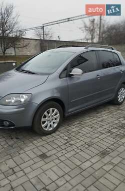 Хетчбек Volkswagen Golf Plus 2008 в Козятині