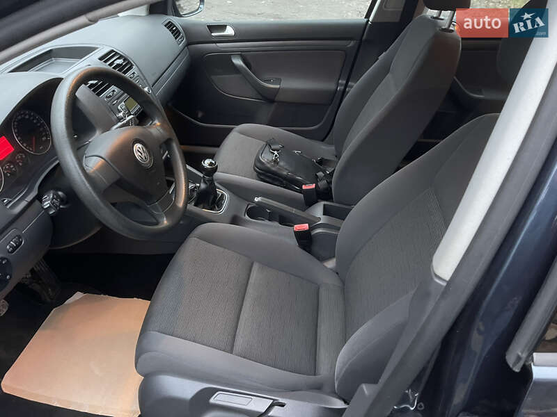 Хэтчбек Volkswagen Golf Plus 2010 в Луцке