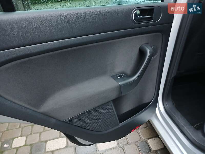 Хетчбек Volkswagen Golf Plus 2011 в Ходореві