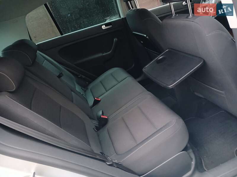 Хетчбек Volkswagen Golf Plus 2011 в Ходореві