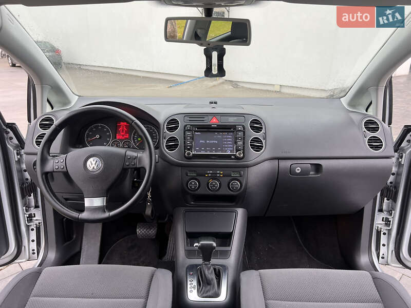 Хетчбек Volkswagen Golf Plus 2009 в Луцьку фото 17 Хетчбек Volkswagen Golf Plus 2009 в Луцьку