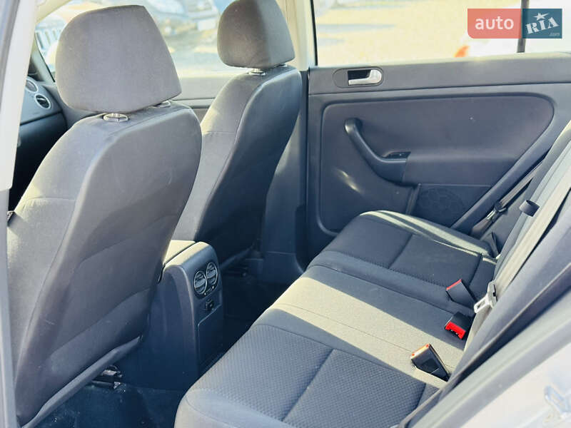 Хэтчбек Volkswagen Golf Plus 2010 в Тернополе фото 8 Хэтчбек Volkswagen Golf Plus 2010 в Тернополе