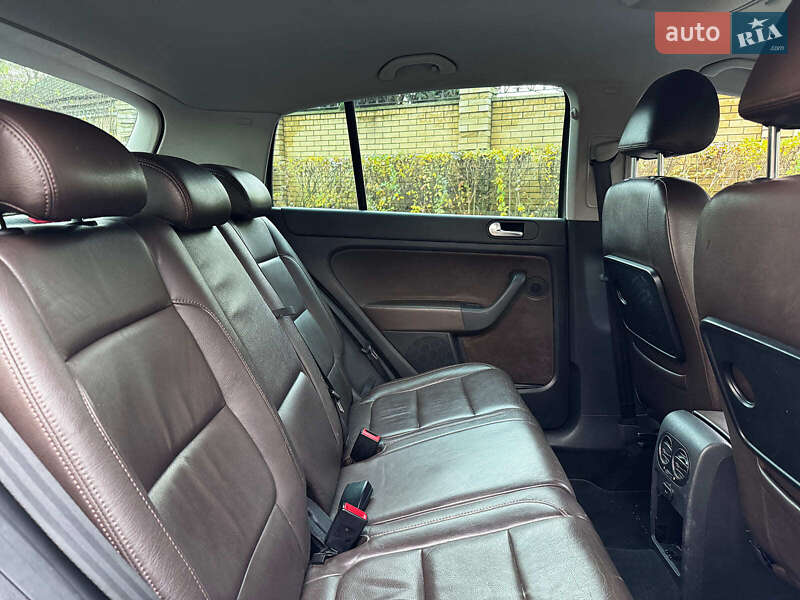 Хэтчбек Volkswagen Golf Plus 2011 в Киеве фото 24 Хэтчбек Volkswagen Golf Plus 2011 в Киеве