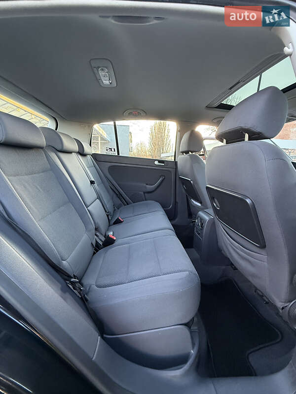 Хэтчбек Volkswagen Golf Plus 2006 в Лубнах