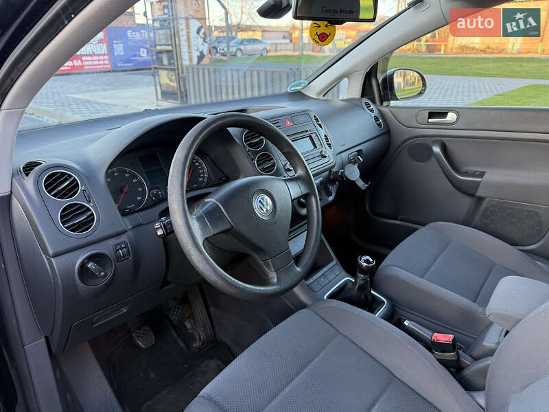Хэтчбек Volkswagen Golf Plus 2006 в Лубнах