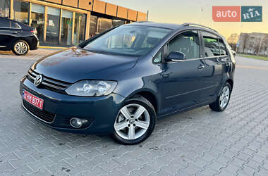 Хэтчбек Volkswagen Golf Plus 2011 в Владимире