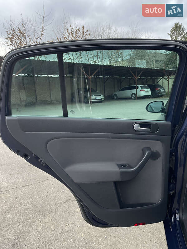 Хэтчбек Volkswagen Golf Plus 2008 в Хмельницком фото 26 Хэтчбек Volkswagen Golf Plus 2008 в Хмельницком