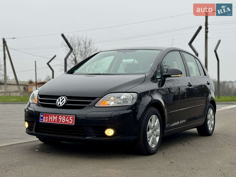 Хетчбек Volkswagen Golf Plus 2006 в Лубнах