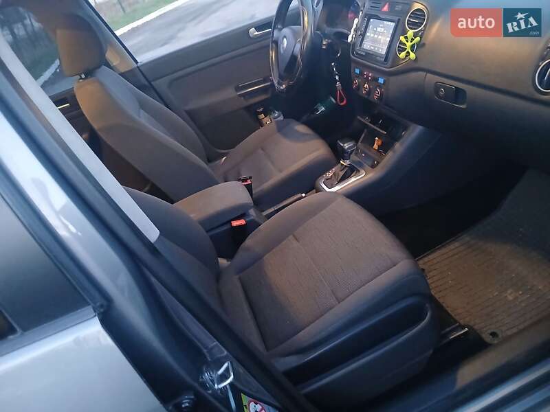 Хэтчбек Volkswagen Golf Plus 2006 в Киеве