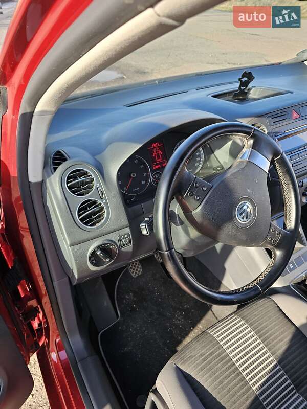 Хэтчбек Volkswagen Golf Plus 2009 в Полтаве фото 21 Хэтчбек Volkswagen Golf Plus 2009 в Полтаве