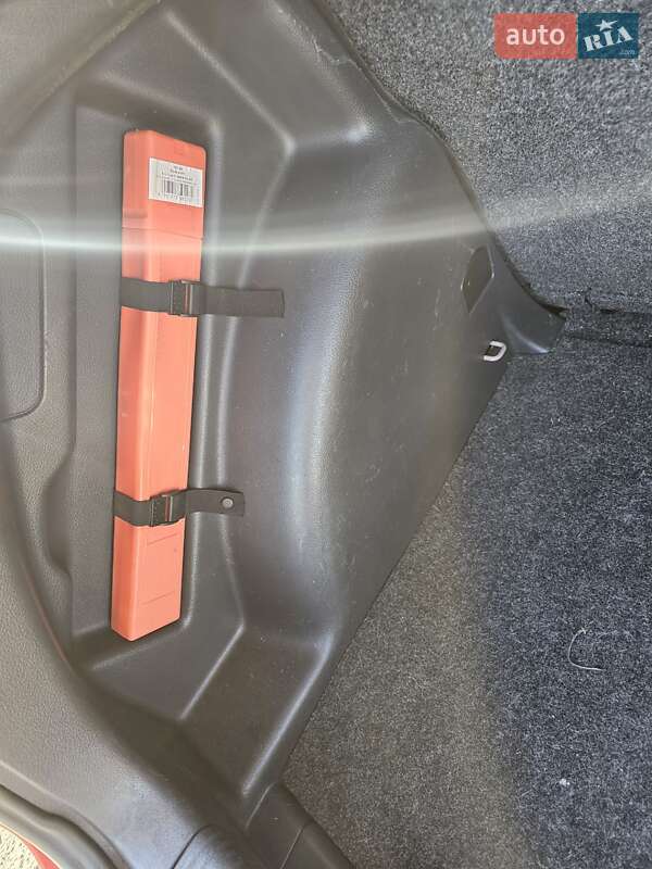 Хэтчбек Volkswagen Golf Plus 2009 в Полтаве фото 25 Хэтчбек Volkswagen Golf Plus 2009 в Полтаве