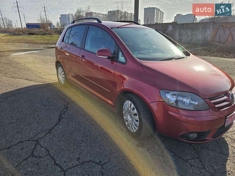 Хэтчбек Volkswagen Golf Plus 2009 в Полтаве фото 50 Хэтчбек Volkswagen Golf Plus 2009 в Полтаве